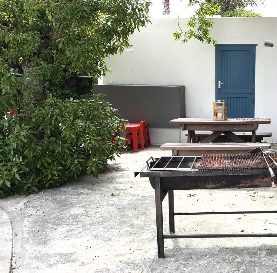 Cape Agulhas Backpackers Hostel Struisbaai Exterior photo